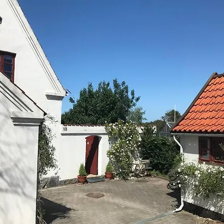 Unikt Sommerhus, Havudsigt, Udespa Og Direkte Til Stranden Fra Egen Have Tatil Evi *