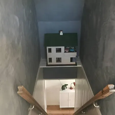 Unikt Sommerhus, Havudsigt, Udespa Og Direkte Til Stranden Fra Egen Have *