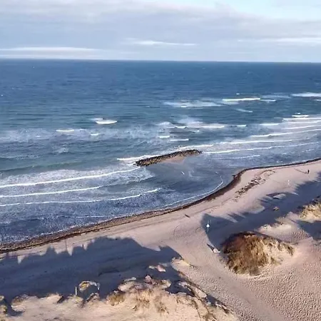 Unikt Sommerhus, Havudsigt, Udespa Og Direkte Til Stranden Fra Egen Have Tatil Evi